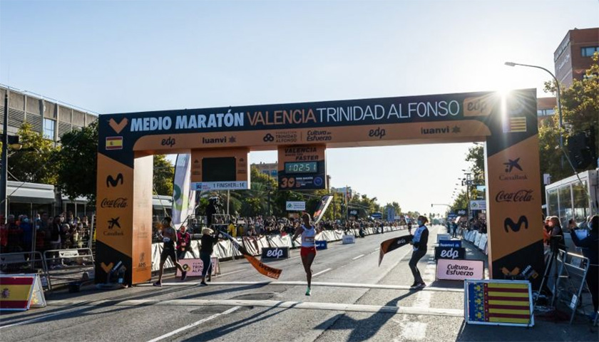 Letesenbet Gidey félmaraton világcsúcs Valencia 2021